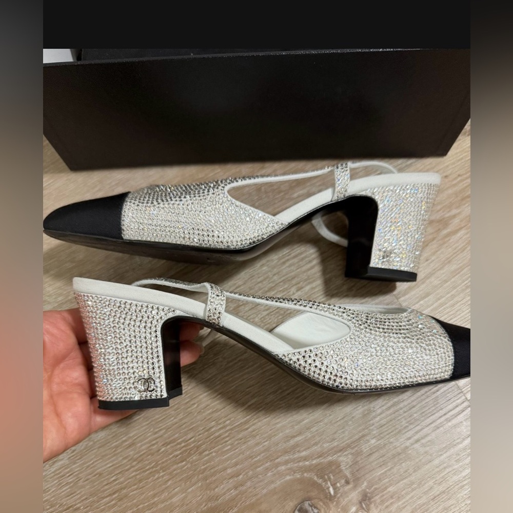 Chanel Strass Cap-Toe Slingback Pump - Picture 2 of 4